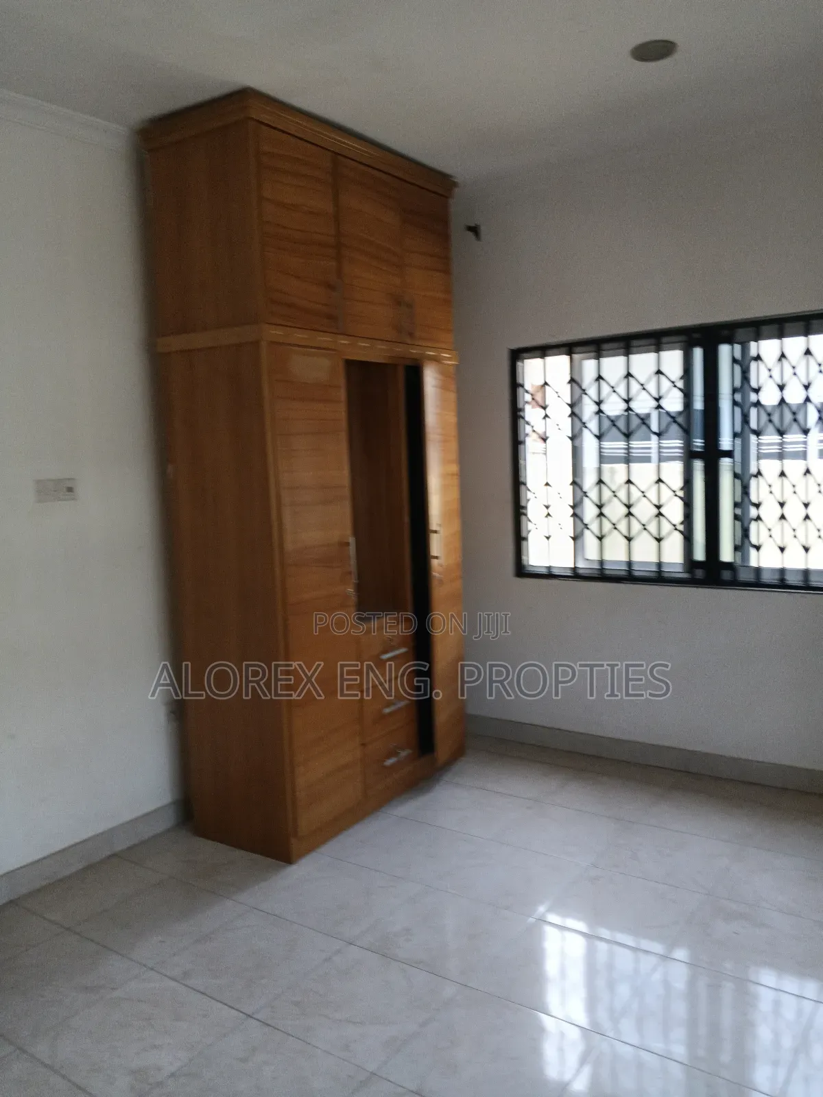 3bdrm Bungalow in Oyarifa for rent