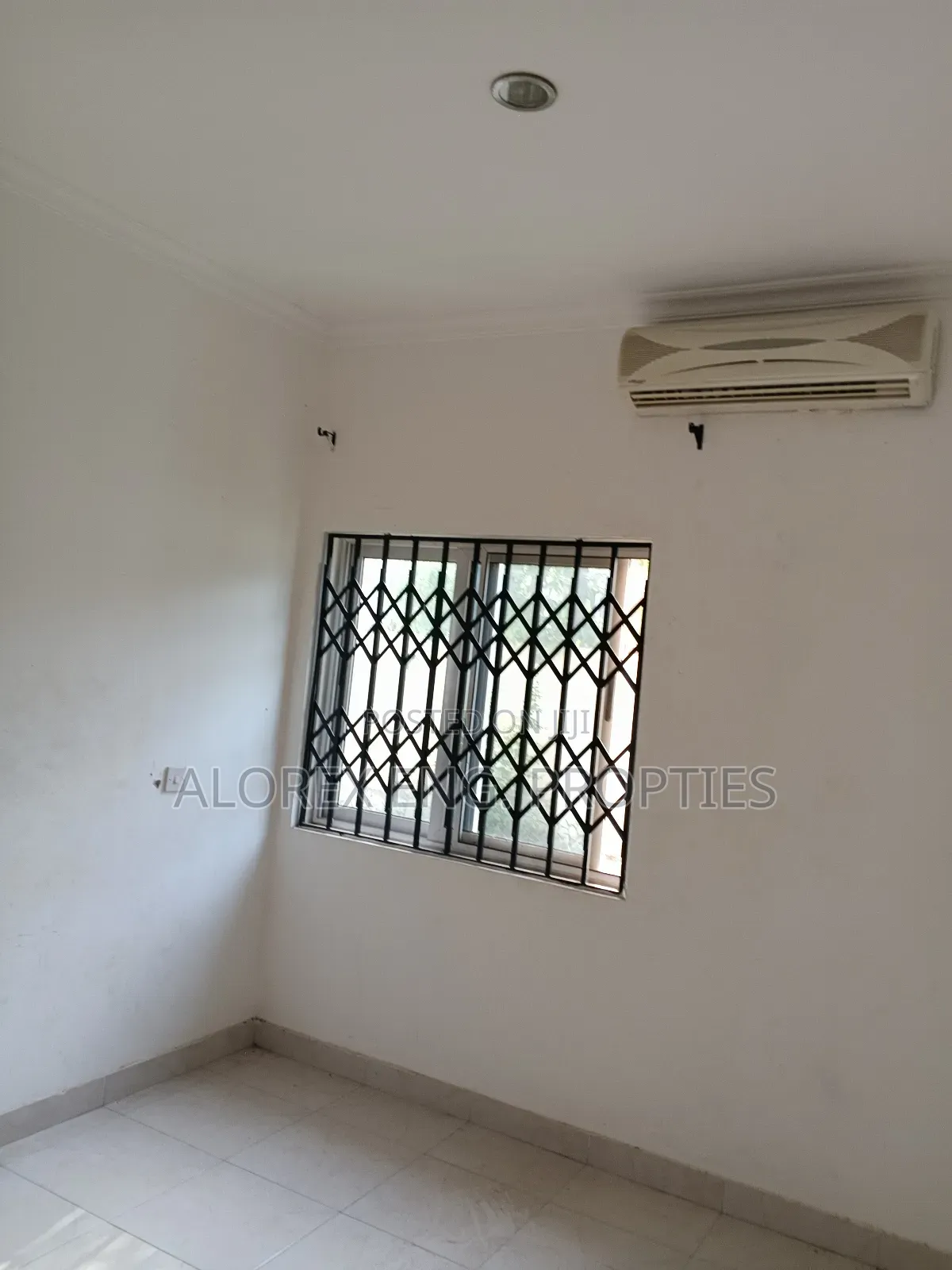 3bdrm Bungalow in Oyarifa for rent