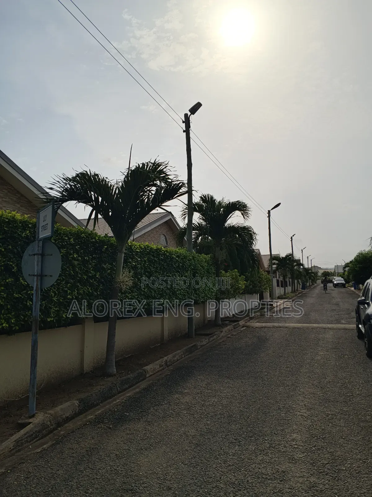 3bdrm Bungalow in Oyarifa for rent