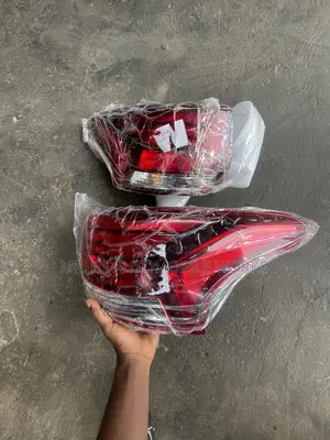 Mitsubishi Outlander Taillight (Pair) 2016 To 2021