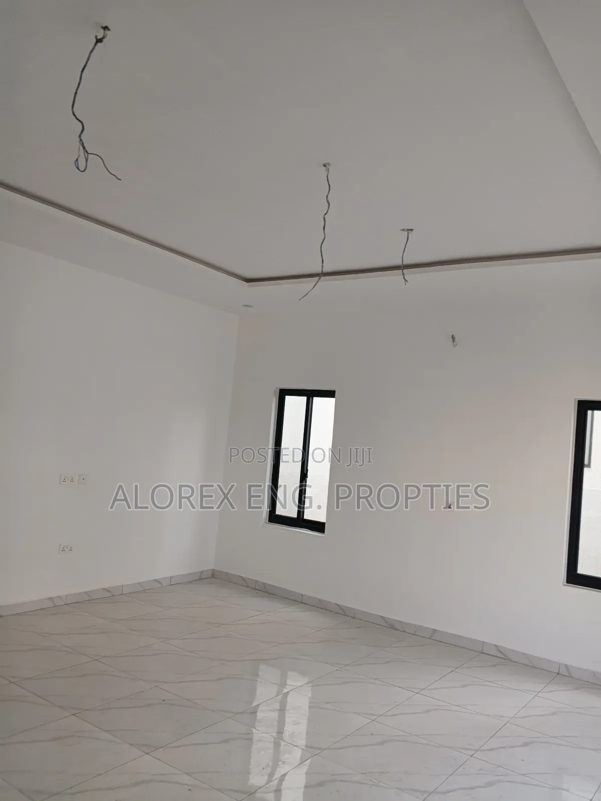 2bdrm House in Oyarifa $90,000 for sale