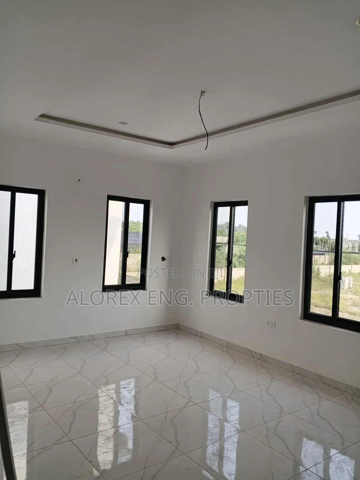 2bdrm House in Oyarifa $90,000 for sale