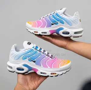 Nike Air Max Plus Premium Tn