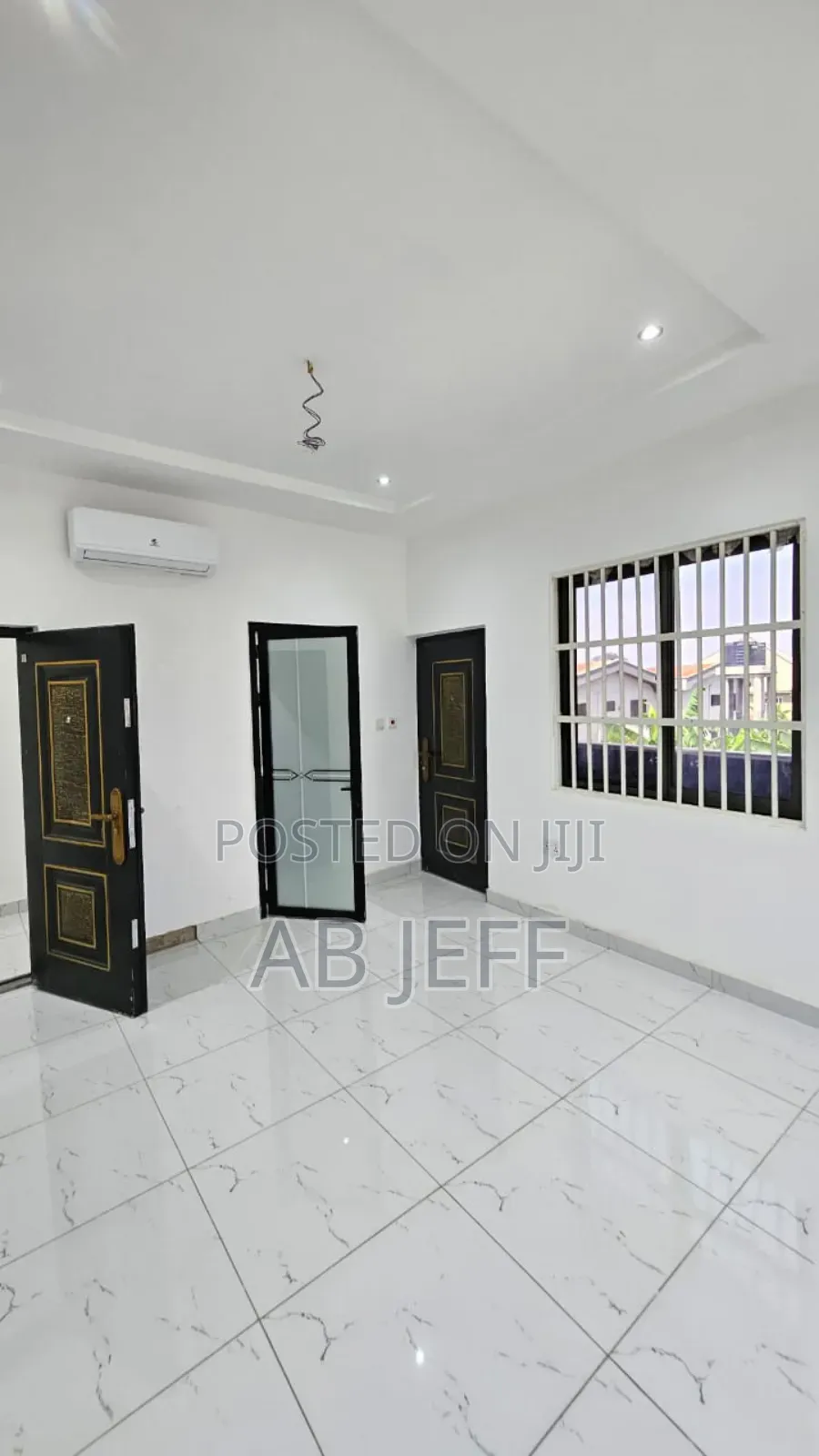5bdrm House in Agric Kromoase, Kumasi Metropolitan for sale