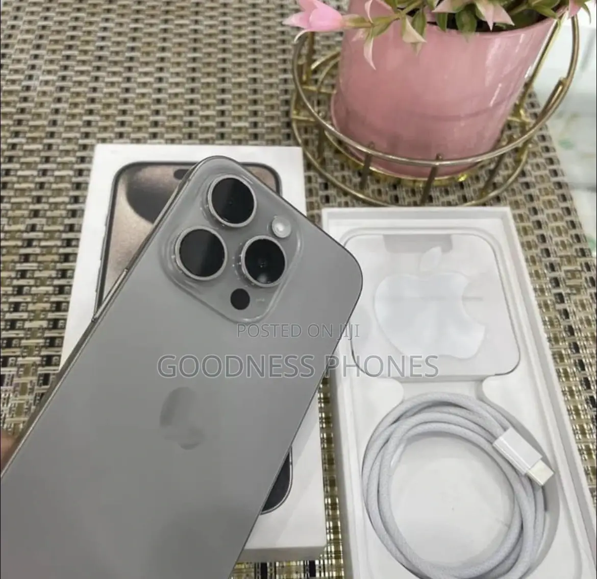 Apple iPhone 15 Pro Max 256 GB Silver