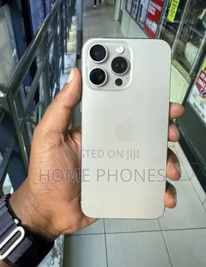 Apple iPhone 15 Pro Max 256 GB Silver