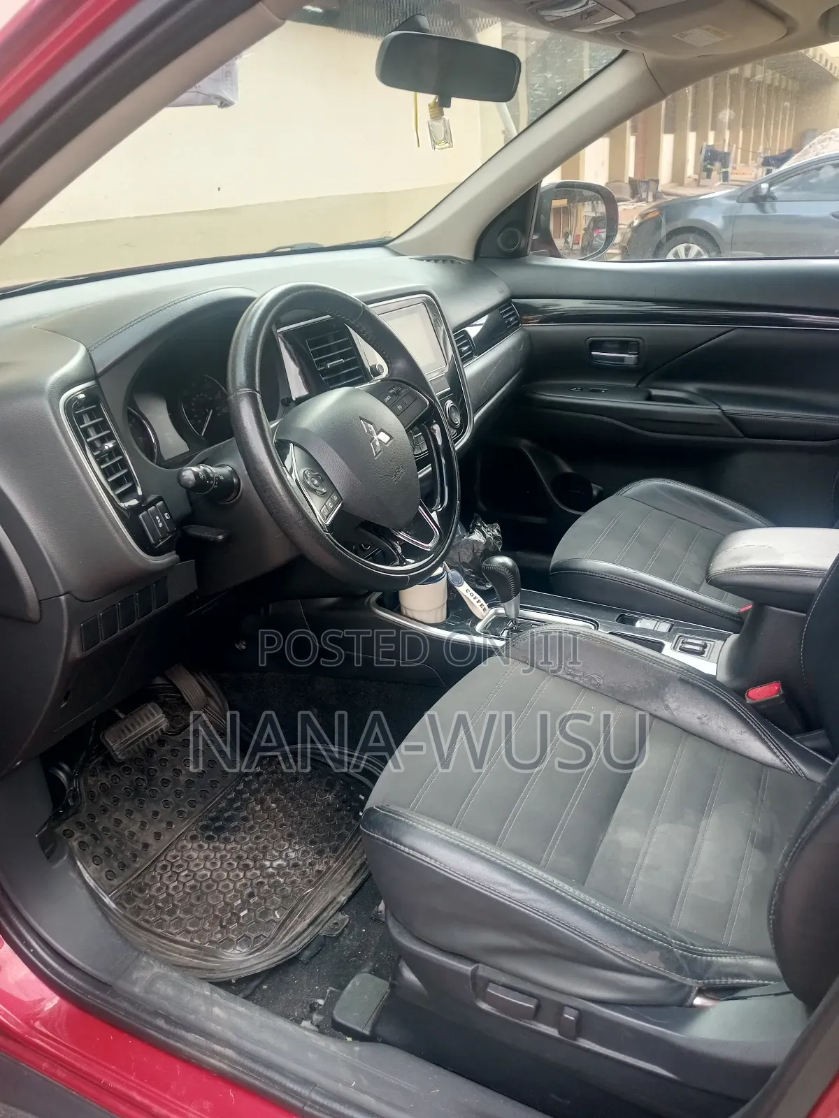Mitsubishi Outlander SE AWC 2019 Red