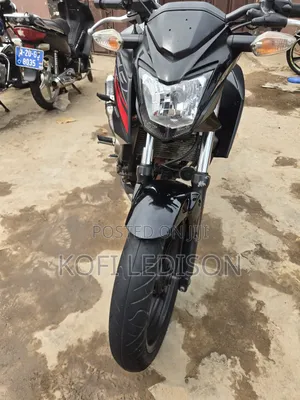 Honda CB 2018 Black