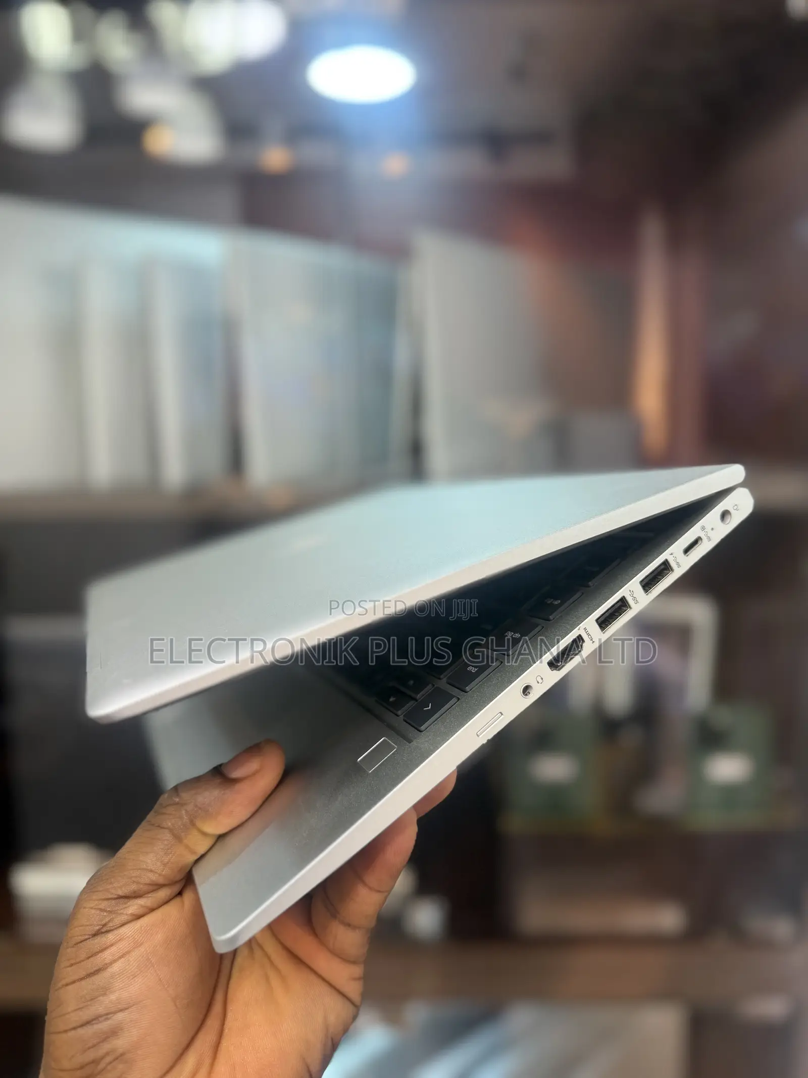Laptop HP EliteBook 640 G10 16GB AMD Ryzen 5 SSD 256GB