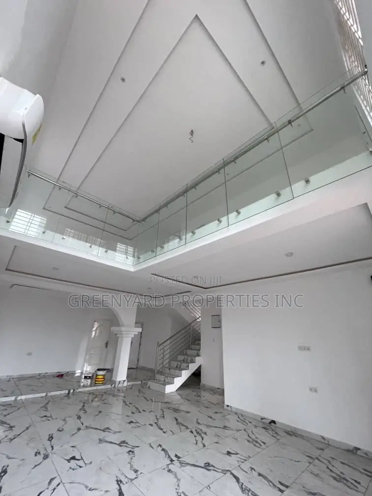 4bdrm House in Lakeside Estate, Ashaley Botwe for rent