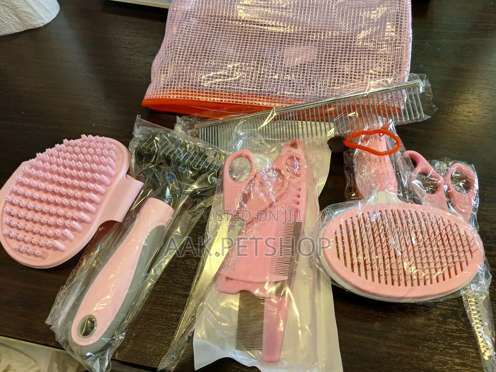 Grooming Set
