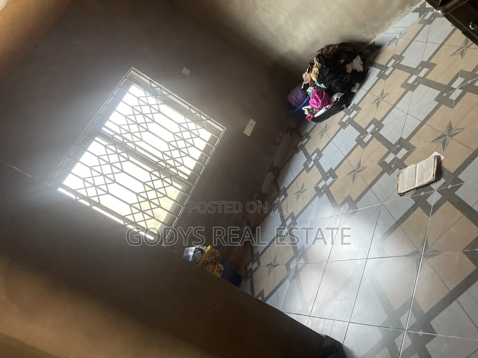 3bdrm House in Adade, Kasoa for rent