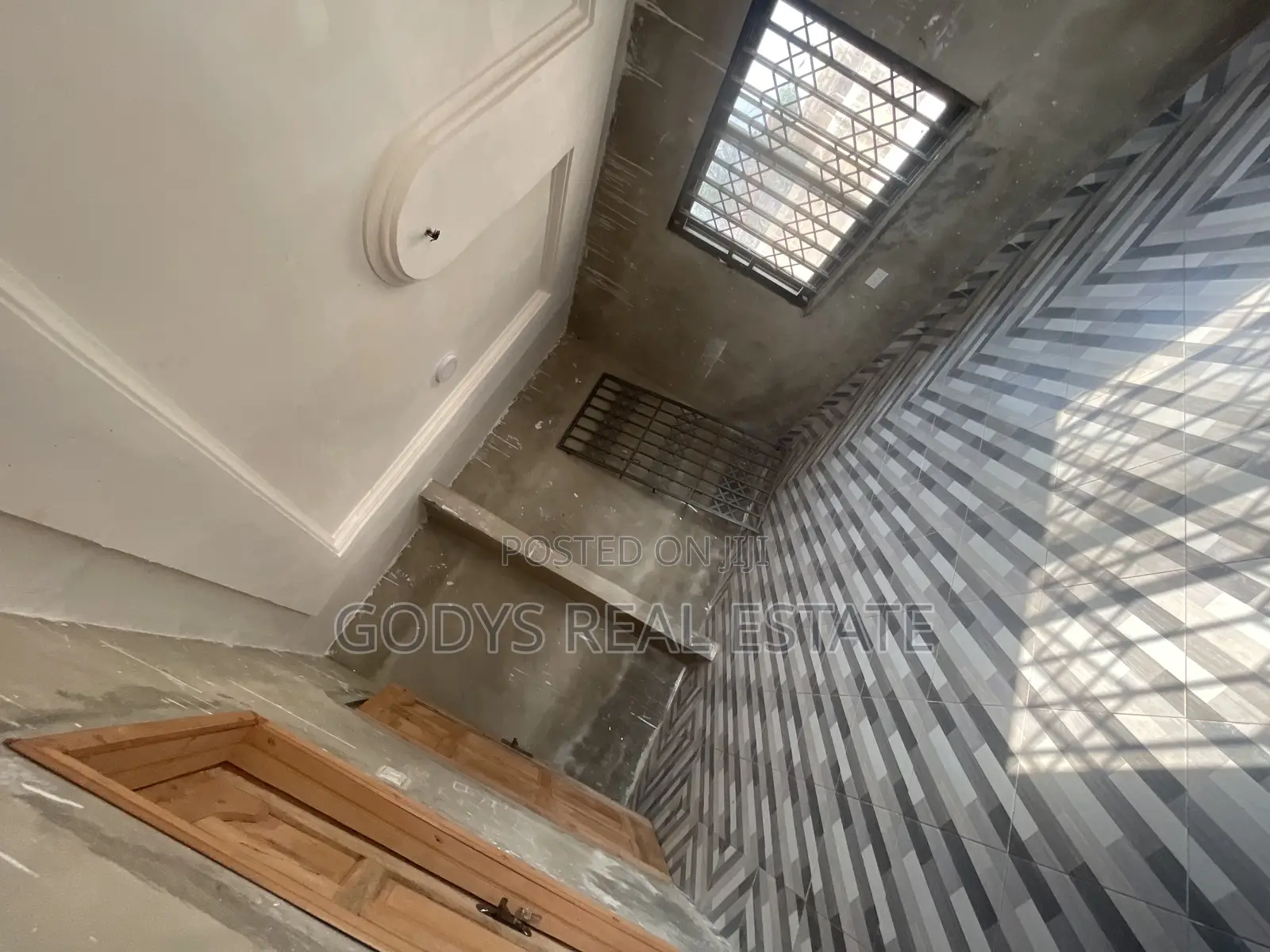 3bdrm House in Adade, Kasoa for rent