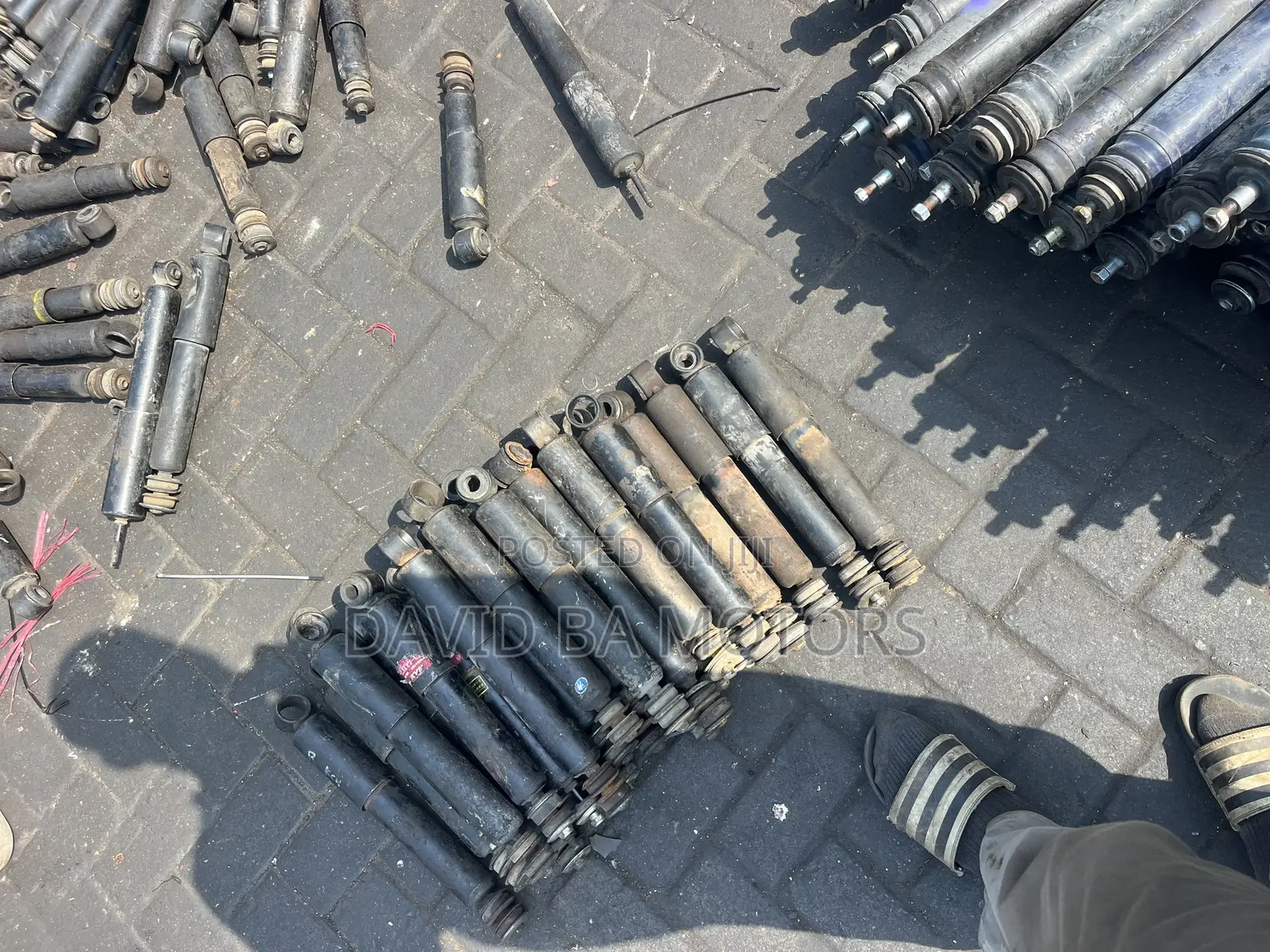 All Kinds of Back Shocks Toyota Voxy,Yaris and Vits Matis3 ,Available