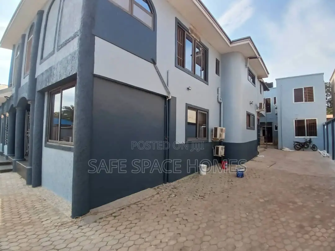 Furnished 18bdrm Block of Flats in New Site for rent