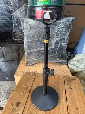 Professional Podcast Desk Stand