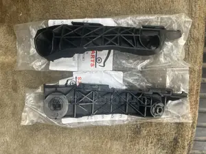 Toyota Rav4 2006 2007 2008 2009 2010 2011 2012 Bumper /Fender Locker