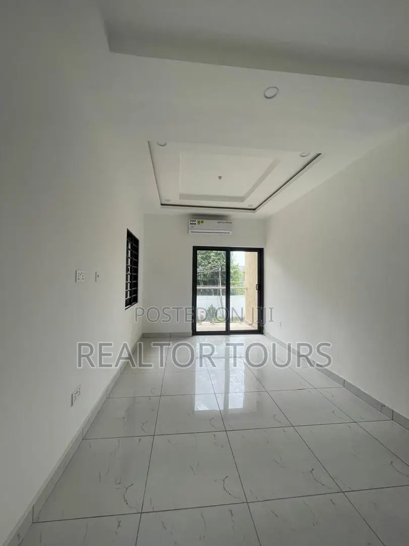 4bdrm House in East Legon for sale