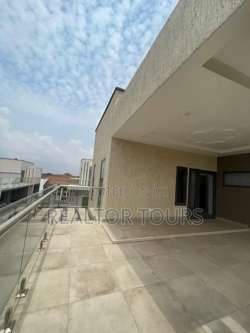 4bdrm House in East Legon for sale