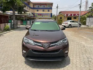 Toyota RAV4 2015 Brown