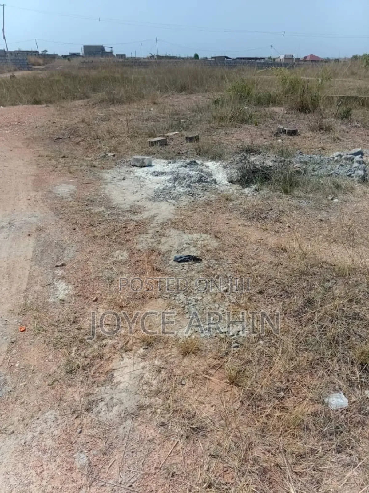 Lands And Houses Available For Sale