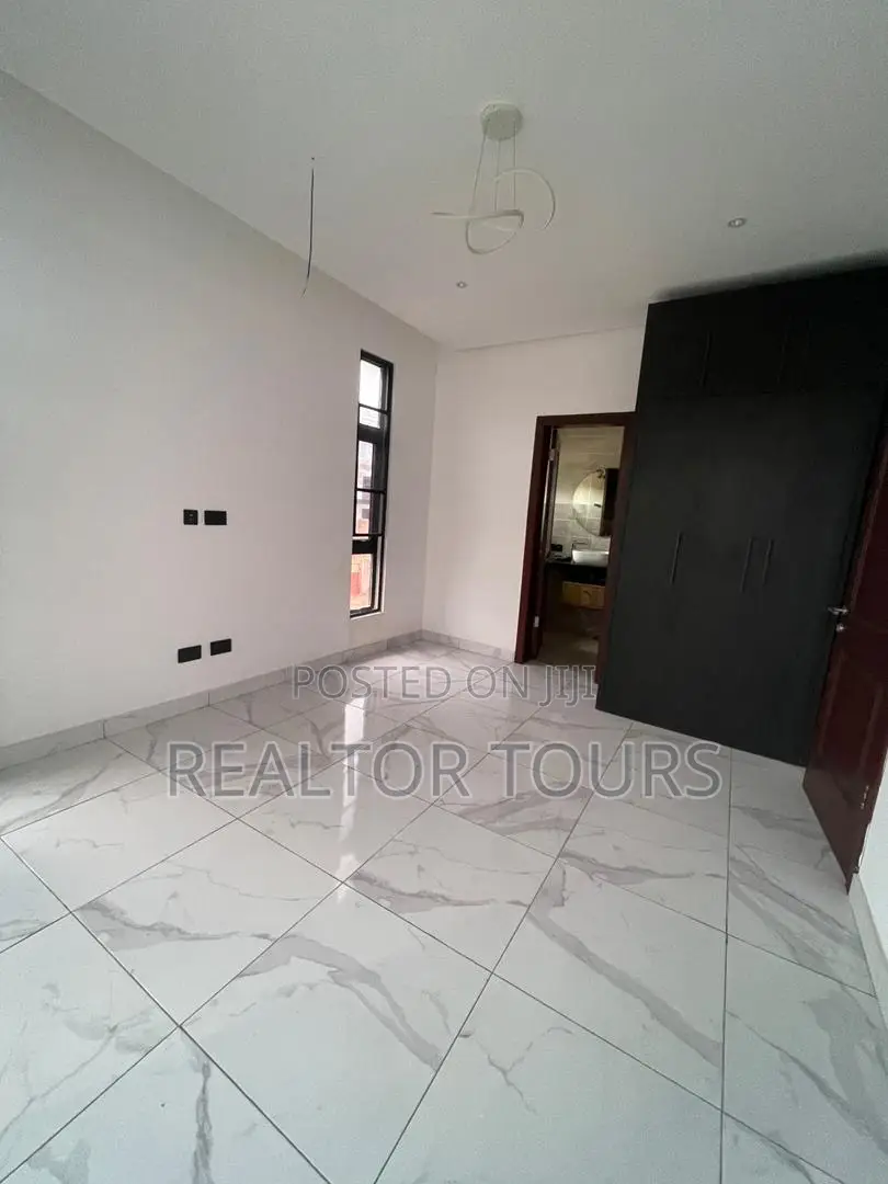 4bdrm House in East Legon for sale