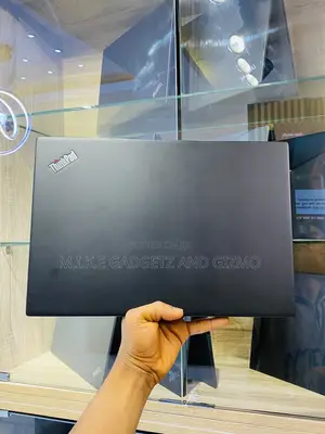 Laptop Lenovo Thinkpad T14s Gen 2 16GB AMD Ryzen 5 SSD 512GB