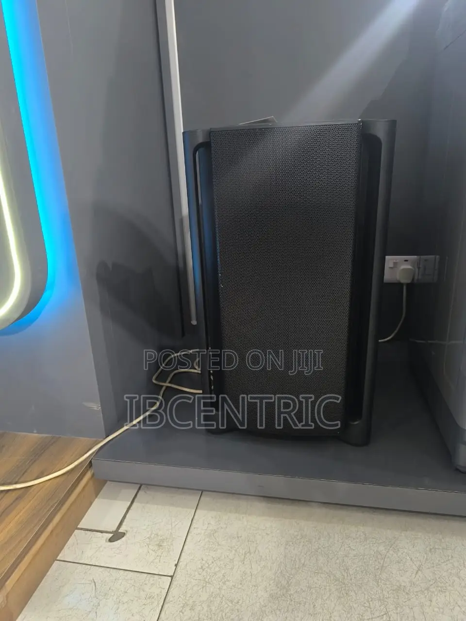TCL 220w Sound Tower