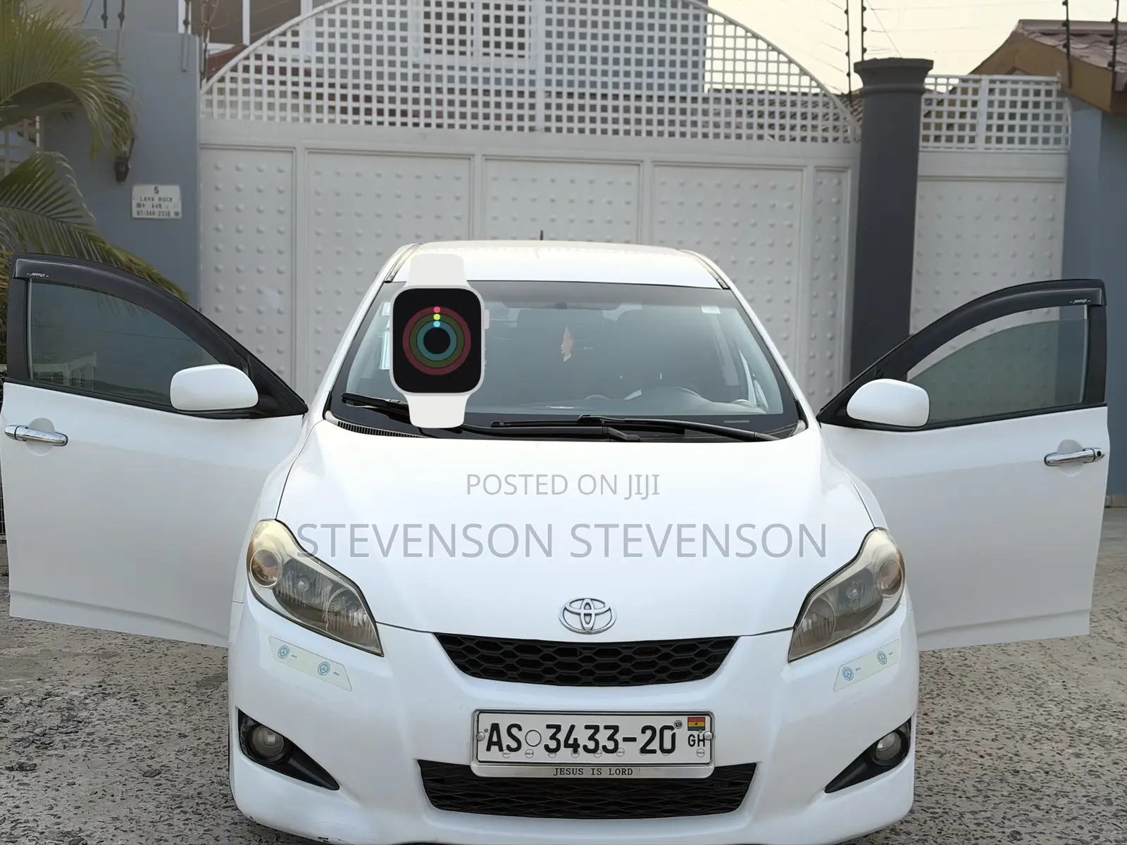 Toyota Matrix L Hatchback FWD (1.8L 4cyl) 2014 White
