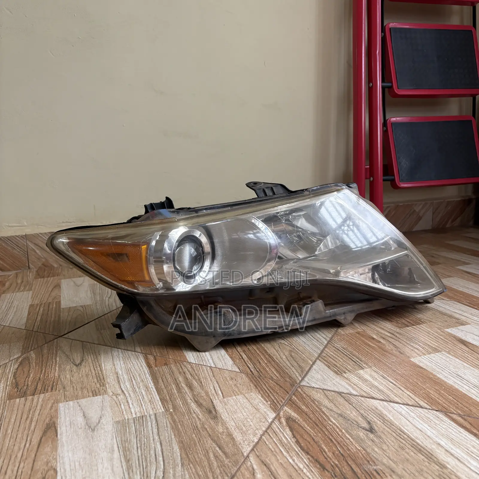 Original 2009 - 2015 Toyota Venza Headlight Front Right Passenger Side