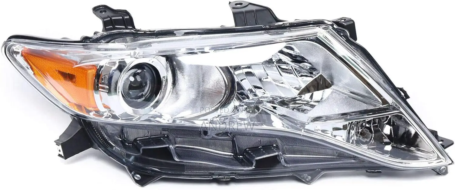 Original 2009 - 2015 Toyota Venza Headlight Front Right Passenger Side