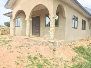 3bdrm House in Amasaman for sale