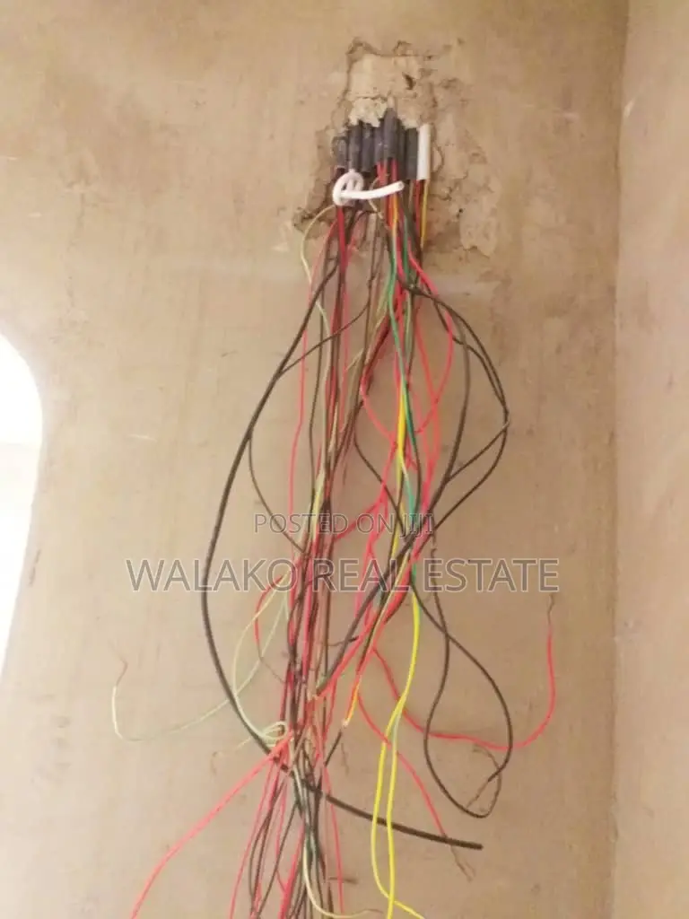 3bdrm House in Amasaman for sale