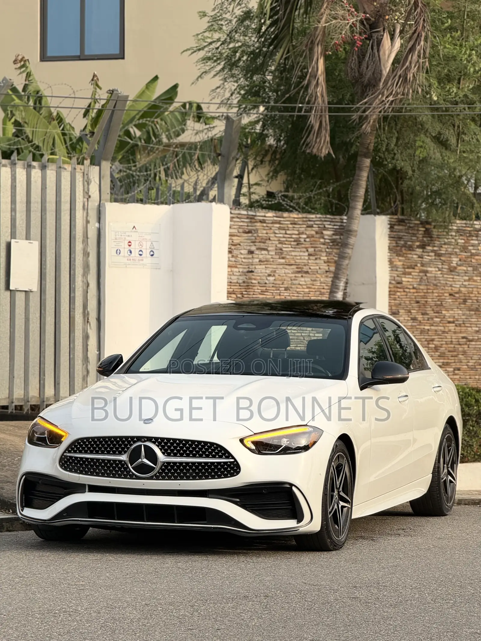 Mercedes-Benz C300 2022 White