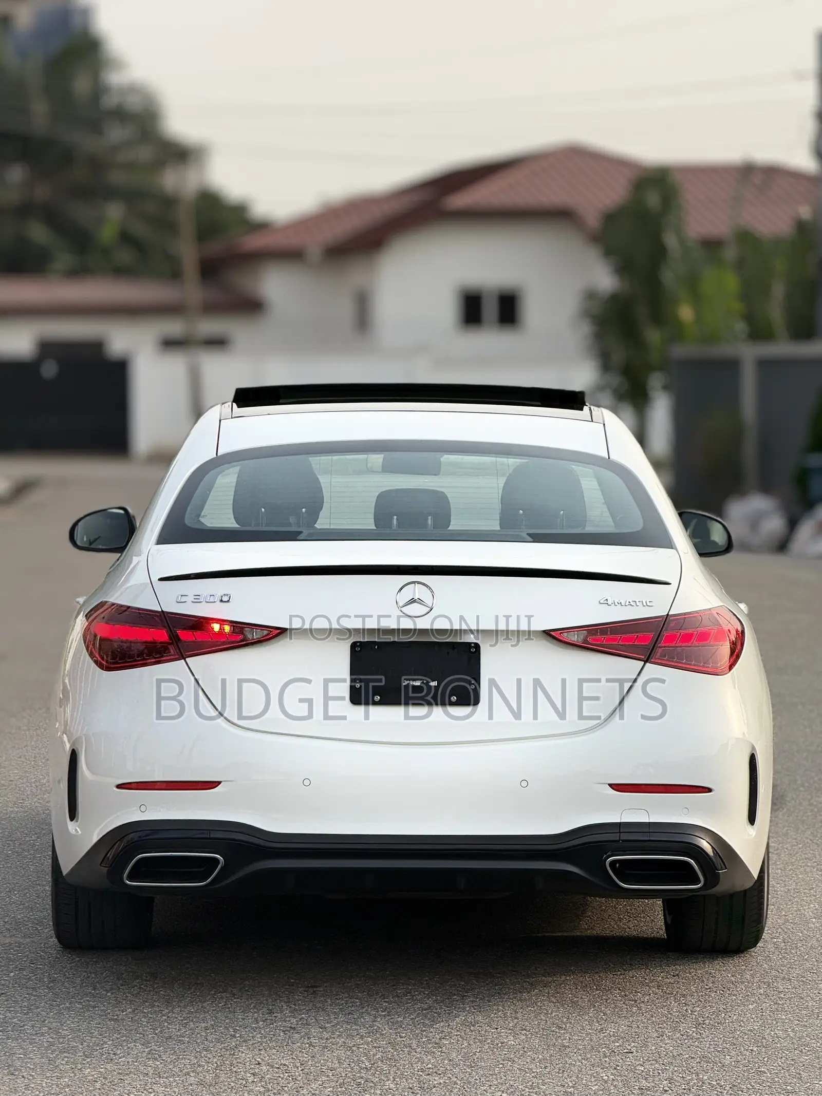 Mercedes-Benz C300 2022 White
