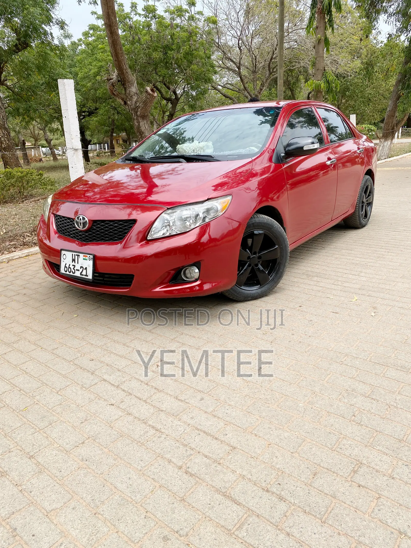 Toyota Corolla 2010 Red