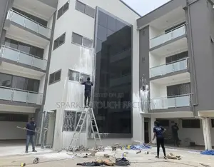 Professional Deep Cleaning Post Construction Cleaning Services