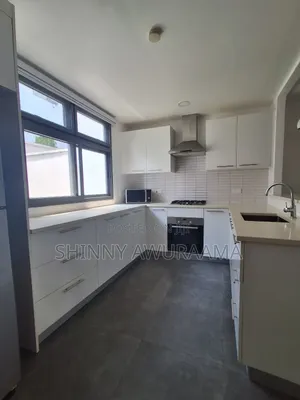 2bdrm Townhouse / Terrace in Ayimensah Park, Oyarifa Mall Area for rent