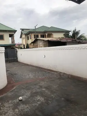 3bdrm Bungalow in Elaffhomesgh, Pentecost for sale