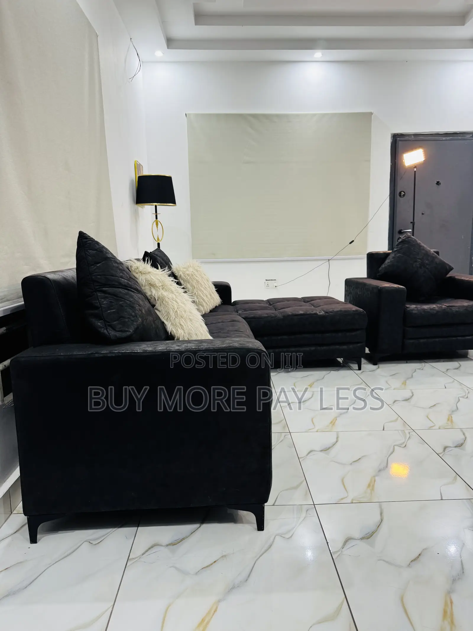 L Shape Sofa 5 In 1 Including A Single Chair American Size