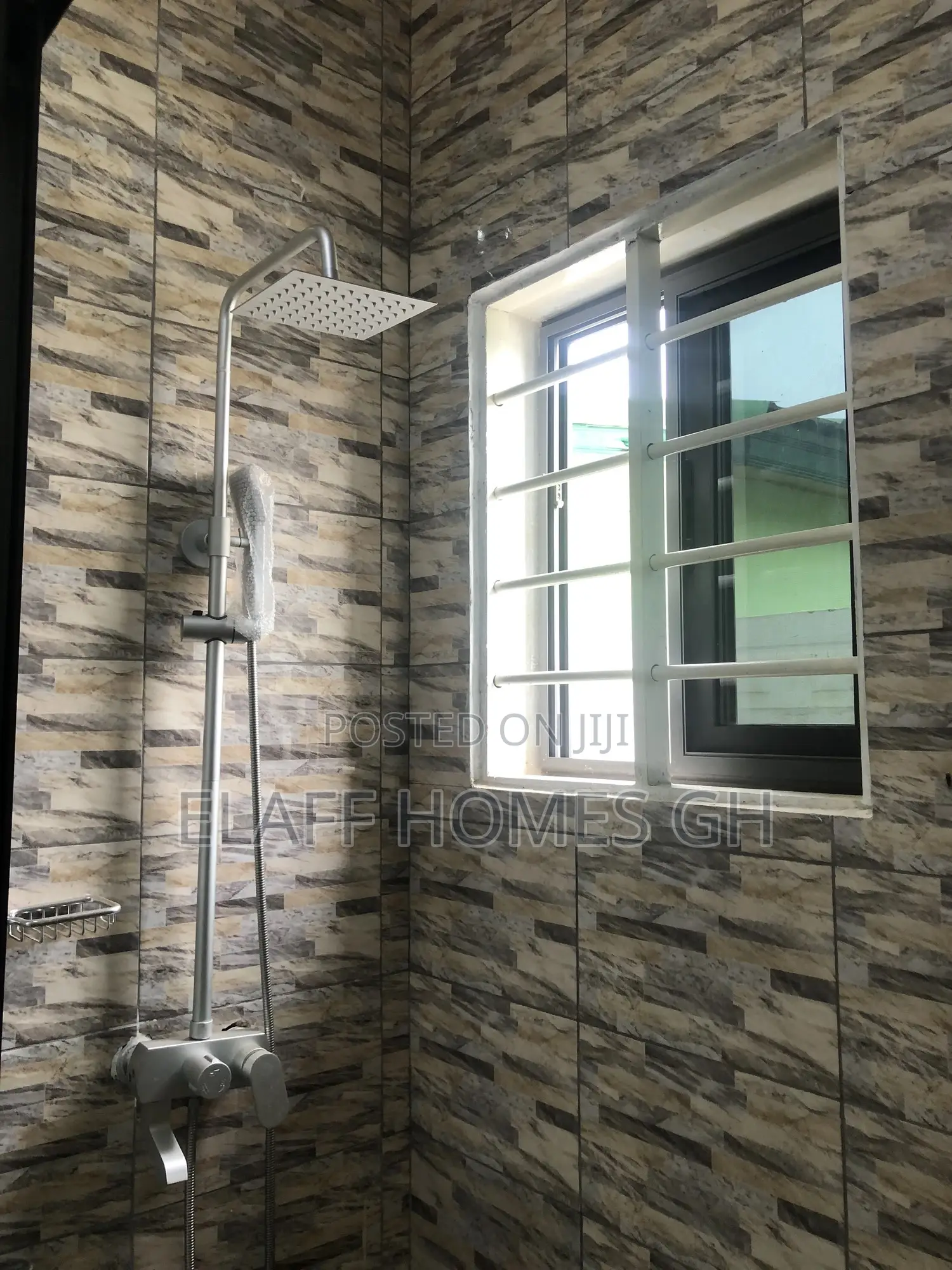 3bdrm Bungalow in Elaffhomesgh, Pentecost for sale