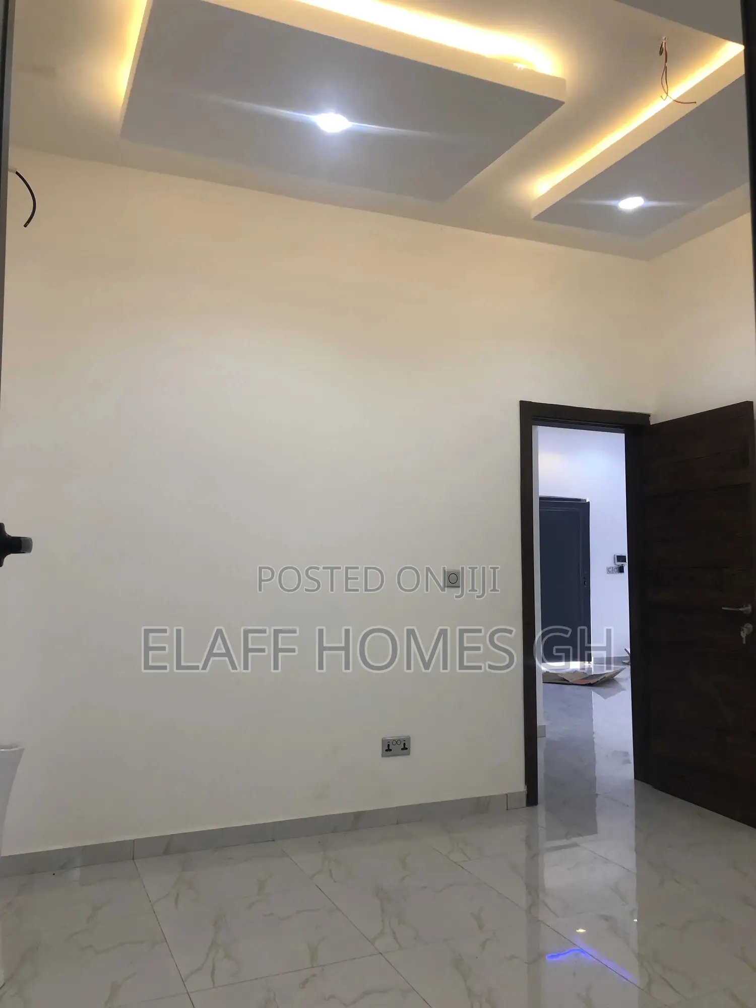 3bdrm Bungalow in Elaffhomesgh, Pentecost for sale