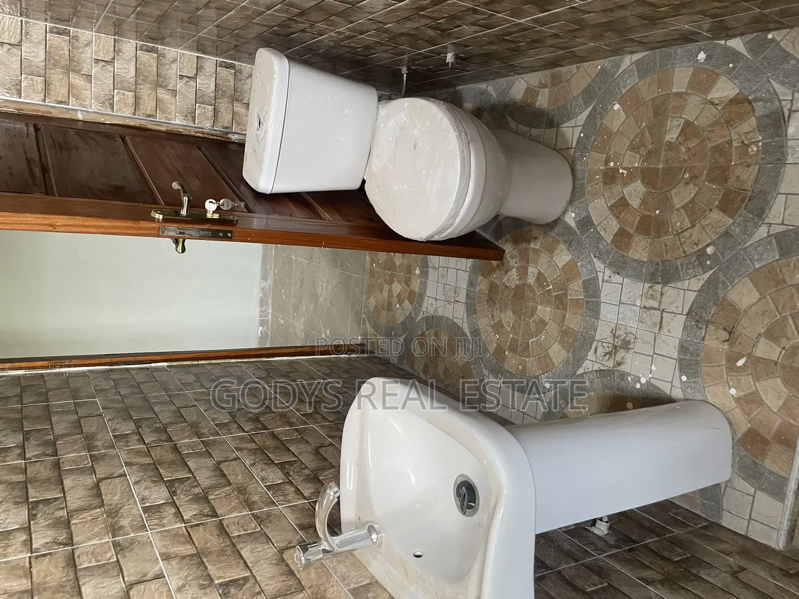 1bdrm Apartment in Adade, Kasoa for rent