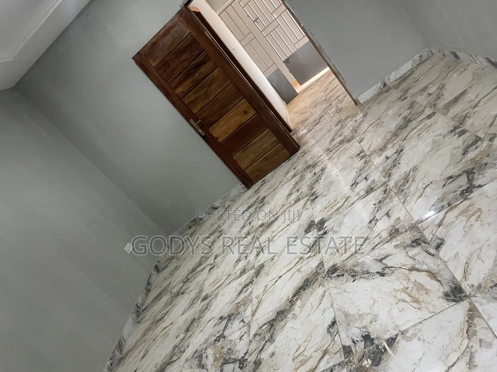 1bdrm Apartment in Adade, Kasoa for rent