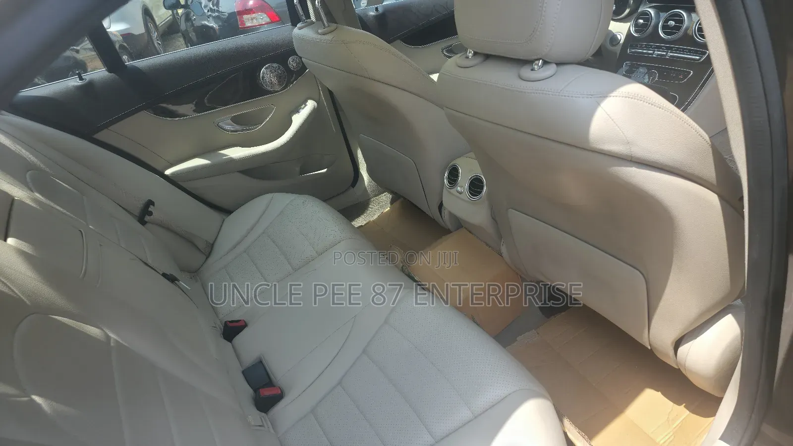 Mercedes-Benz C300 Luxury 4matic Sedan AWD (2.0L 4cyl 7A) 2017 Brown