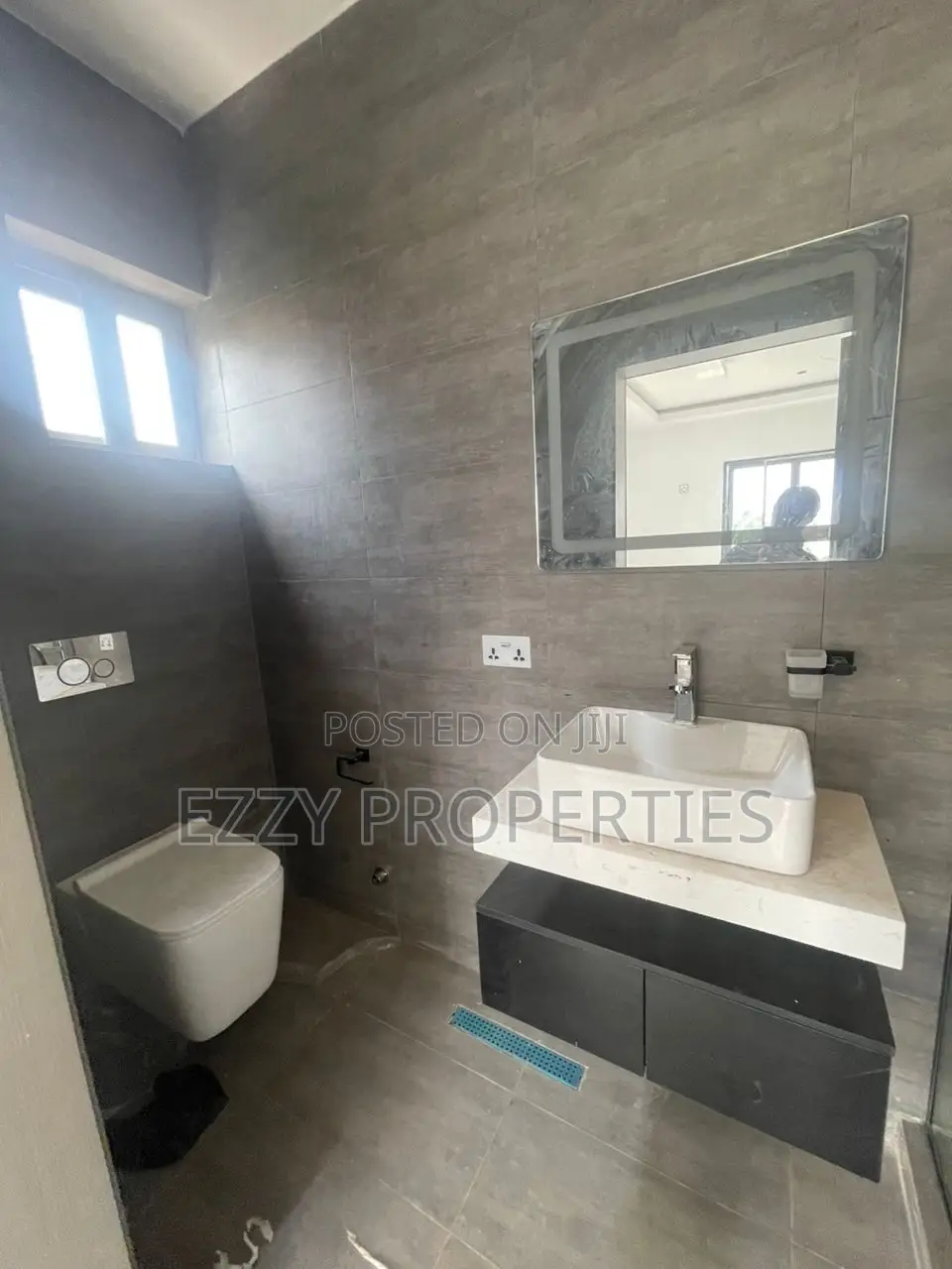 4bdrm House in East Legon Hills for rent