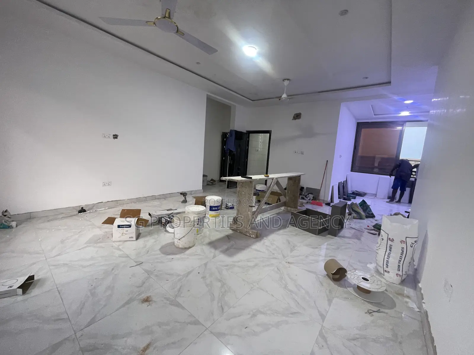 2bdrm Apartment in Lashibi, Sakumono for rent
