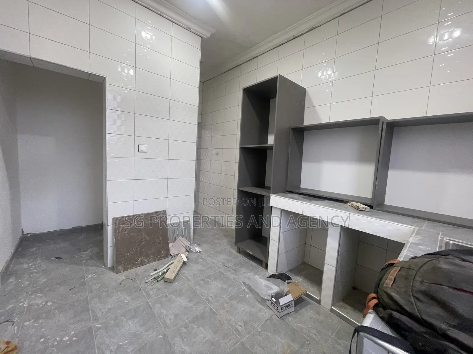 2bdrm Apartment in Lashibi, Sakumono for rent