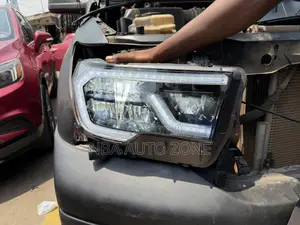 Toyota Tundra 2007-15 Full Led Spec Head Light Pair