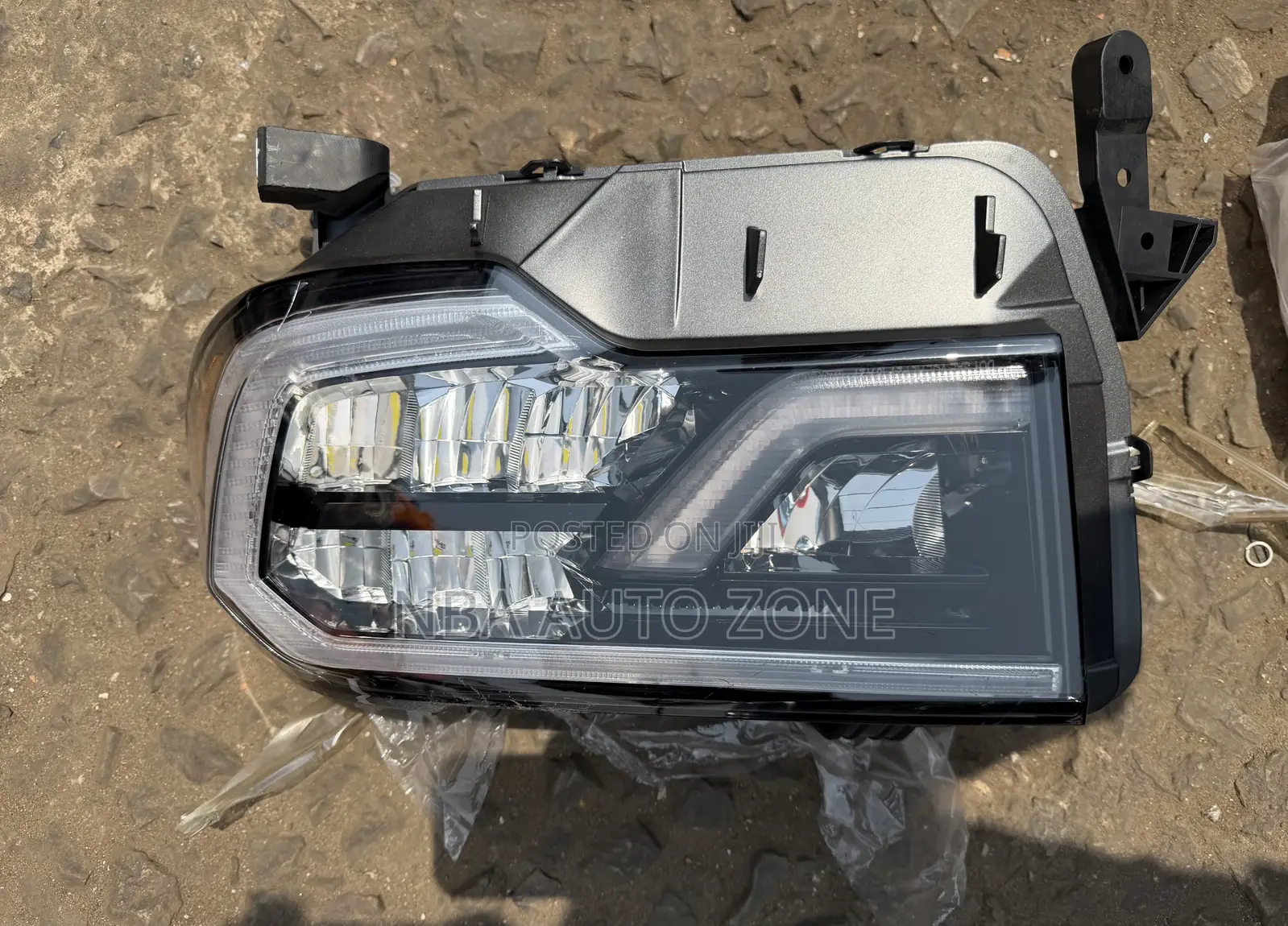 Toyota Tundra 2007-15 Full Led Spec Head Light Pair